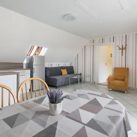 Апартаменты Nemes Apartmanhaz *