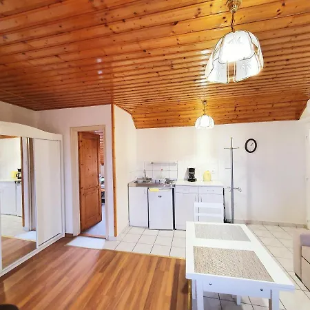 Апартаменты Nemes Apartmanhaz