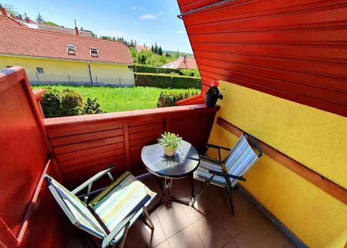 Nemes Apartmanhaz * Heviz