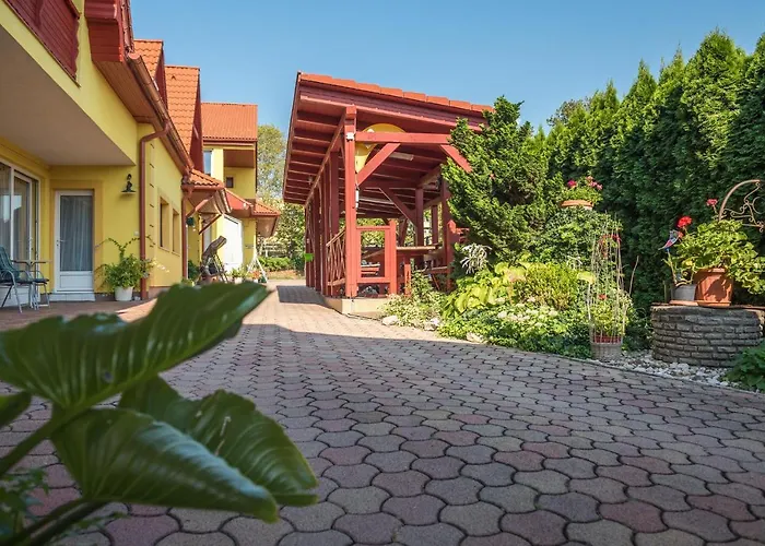 Nemes Apartmanhaz * Hévíz